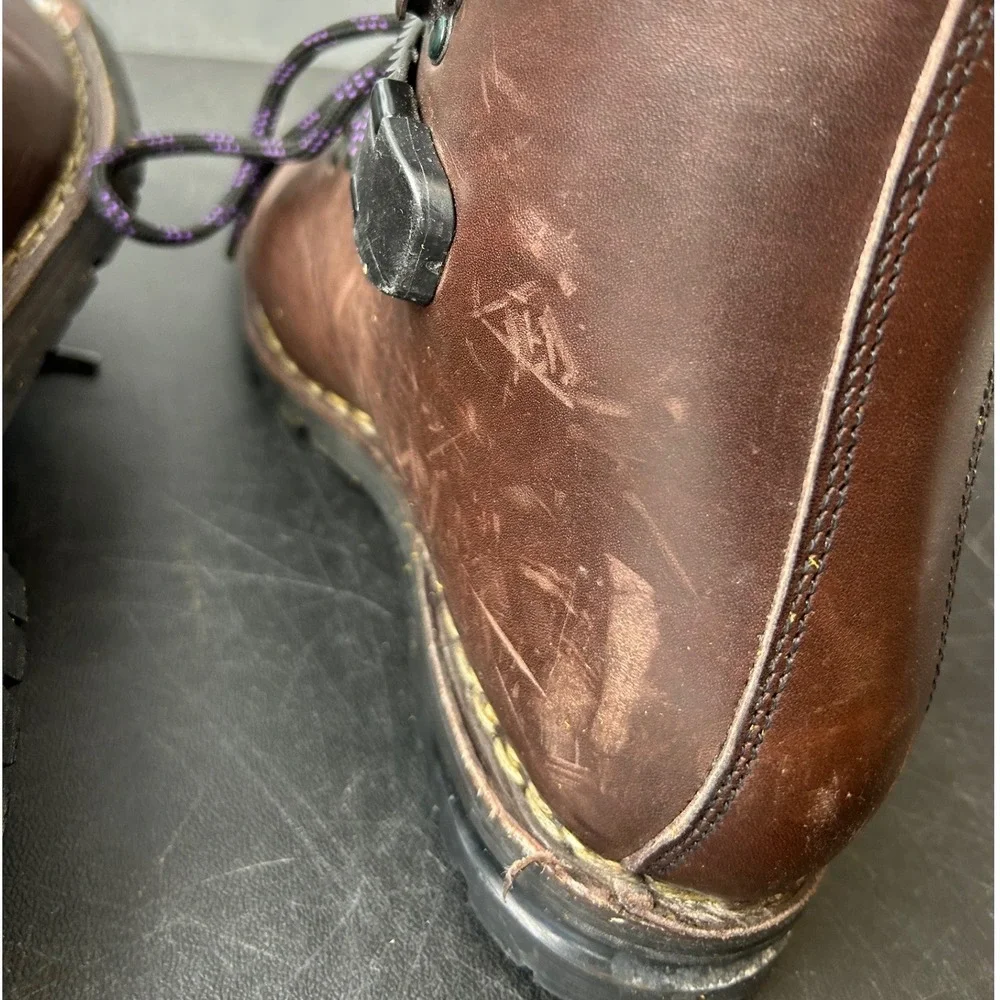 N/A vintage leather